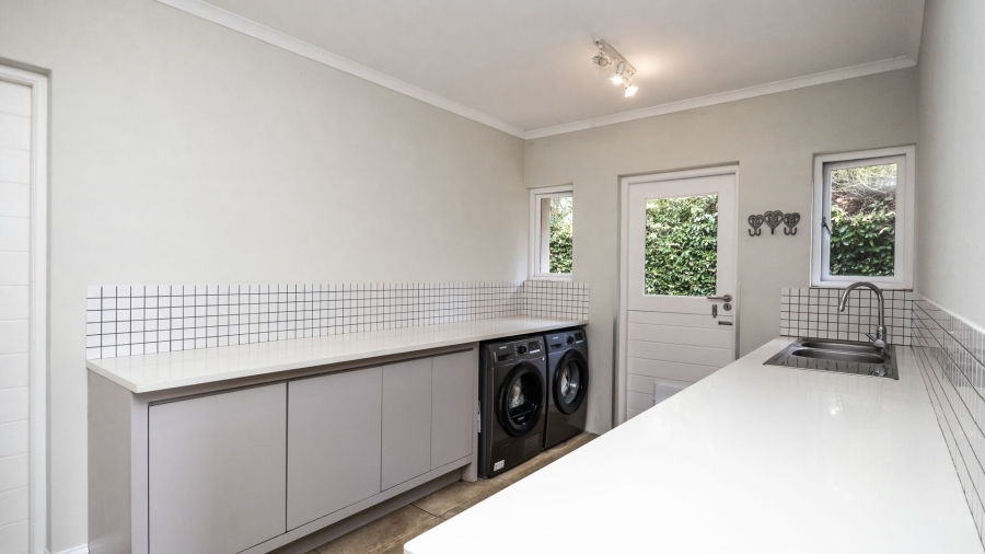 4 Bedroom Property for Sale in The Coves North West